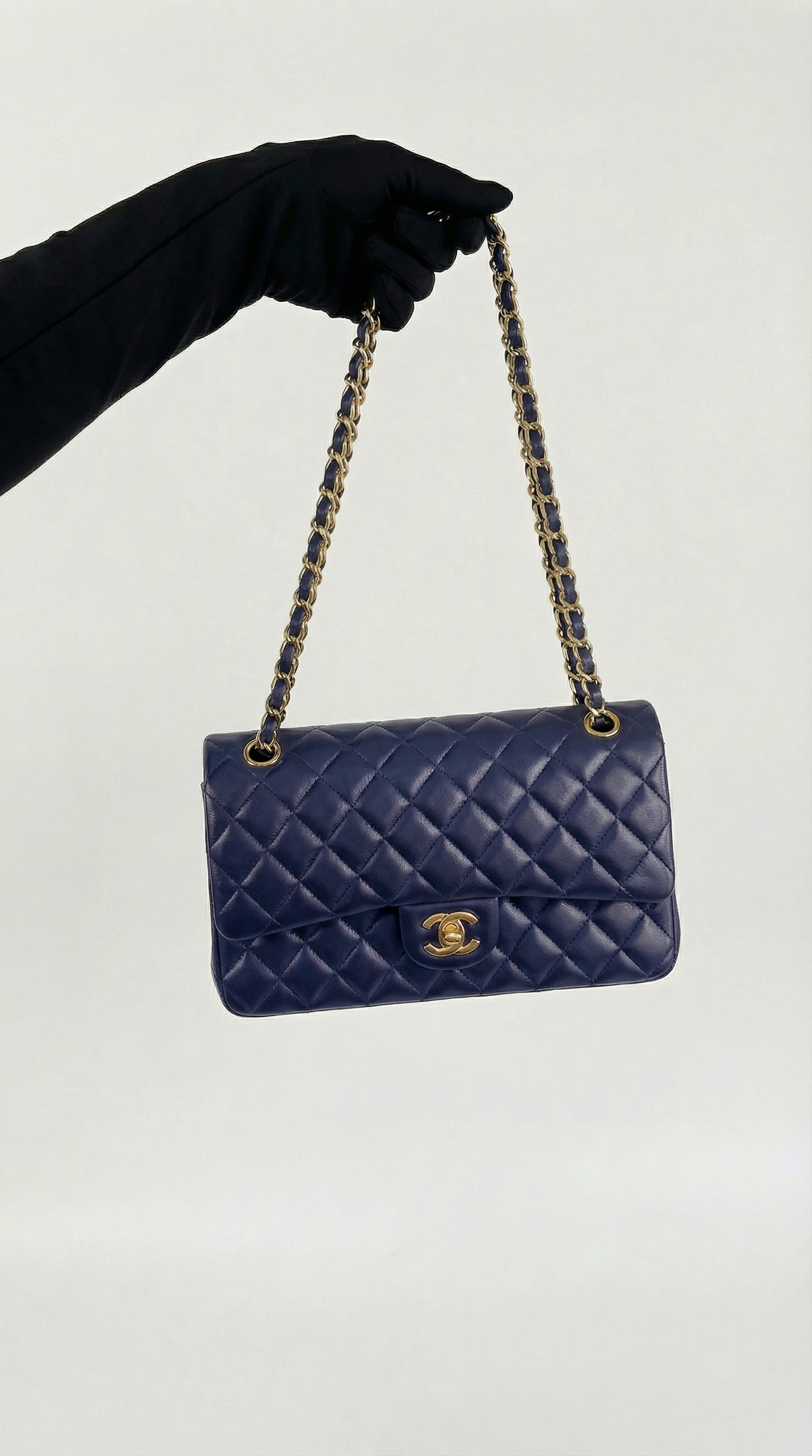 Chanel Classic Flap Medium – Navy Blue