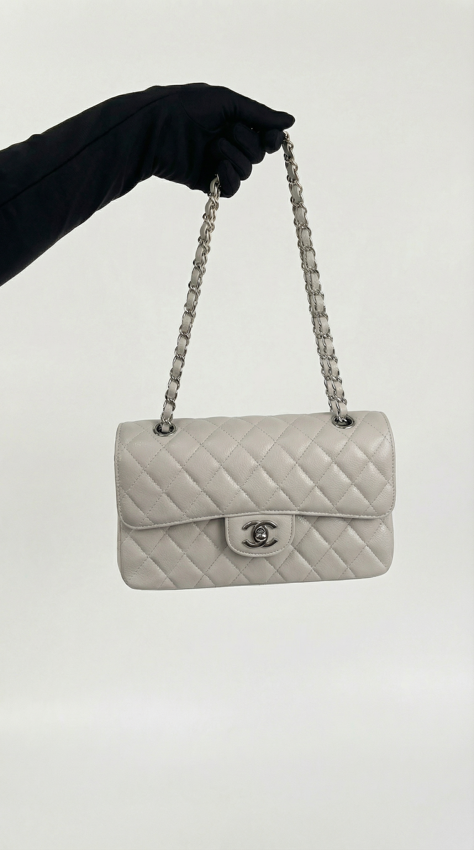 Chanel Classic Flap Medium – Pearl White